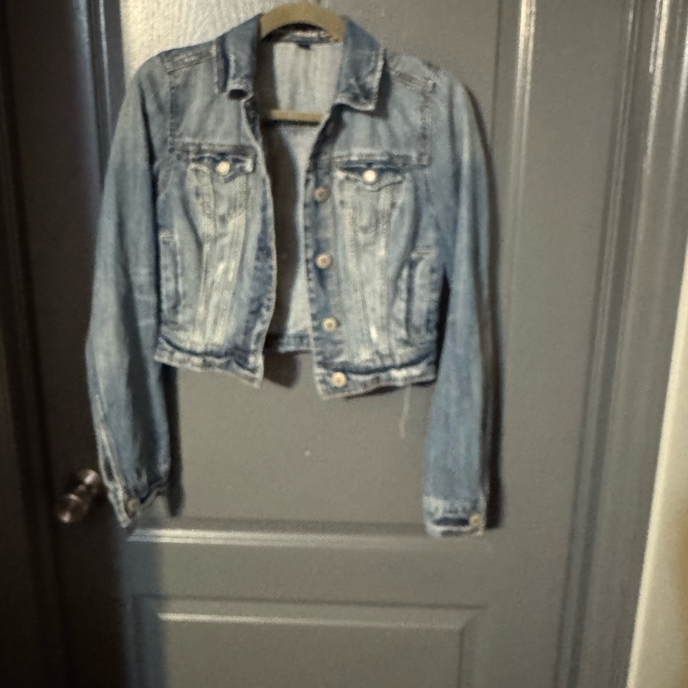 American Eagle Outfitters Light Blue Jean Jacket